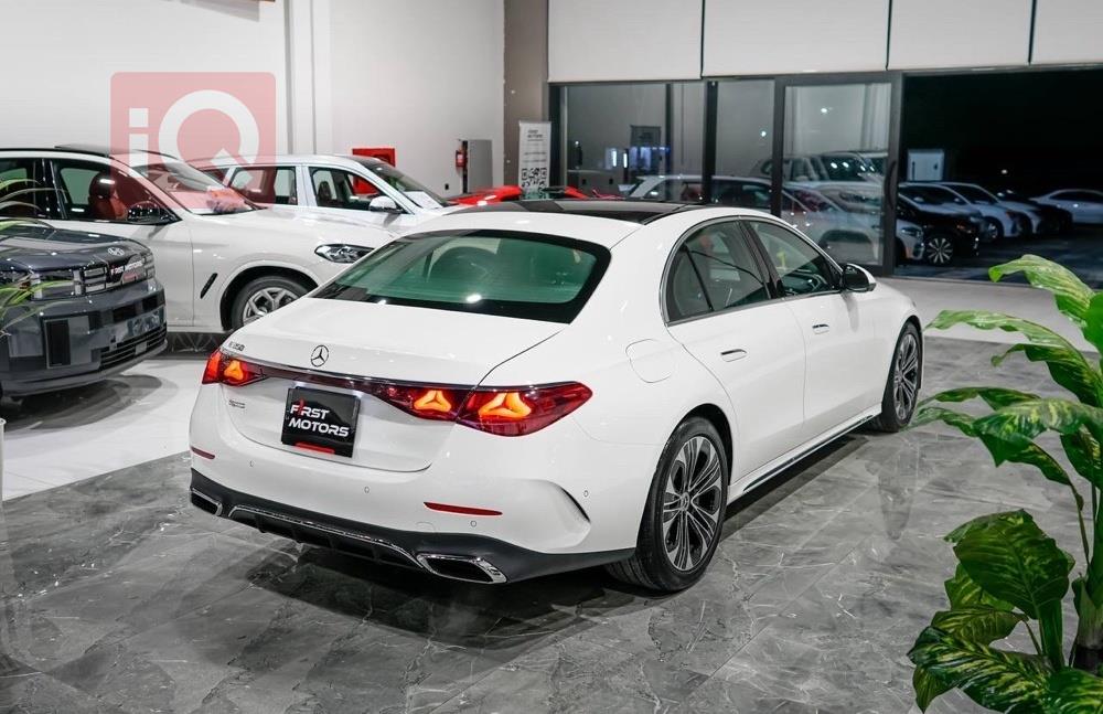 مرسيدس بنز E-Class